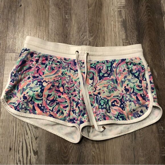 LILLY PULITZER Stretchy Pullon Drawstring Shorts Size Medium Pockets Pink Blue - Picture 1 of 11